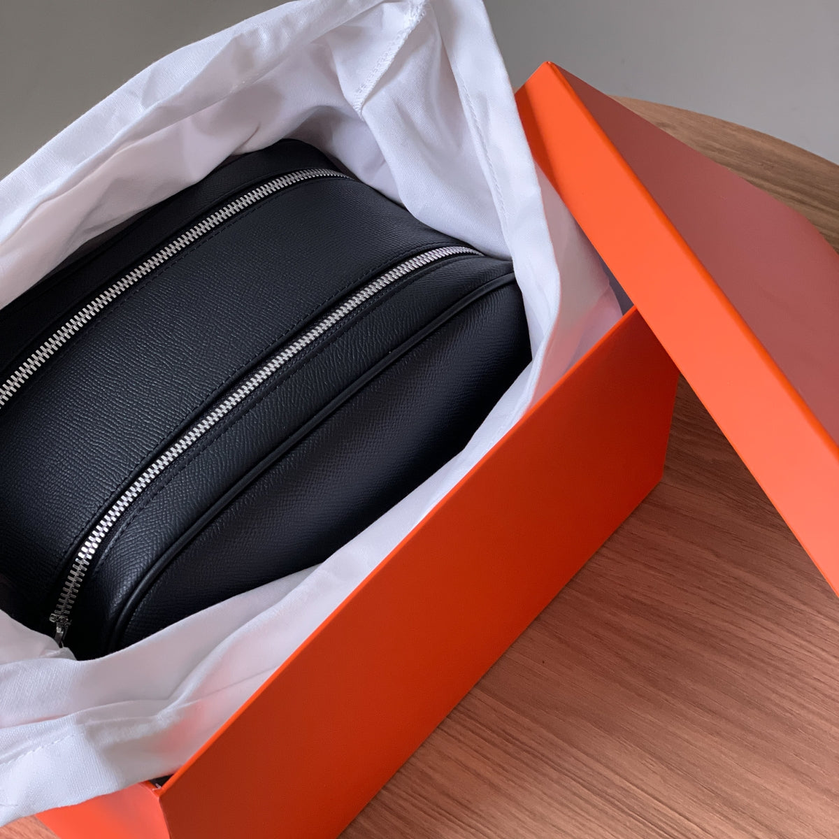 Double Zip Cowhide Leather Travel & Golf Clutch Bag