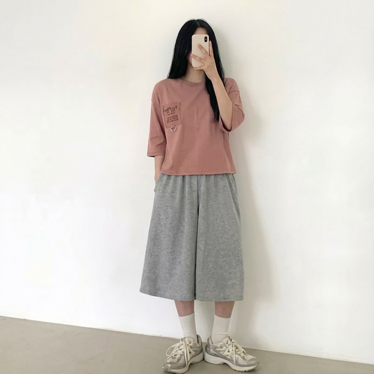 Minimal Patch Ring 7/10 Sleeve Top - Women One Size