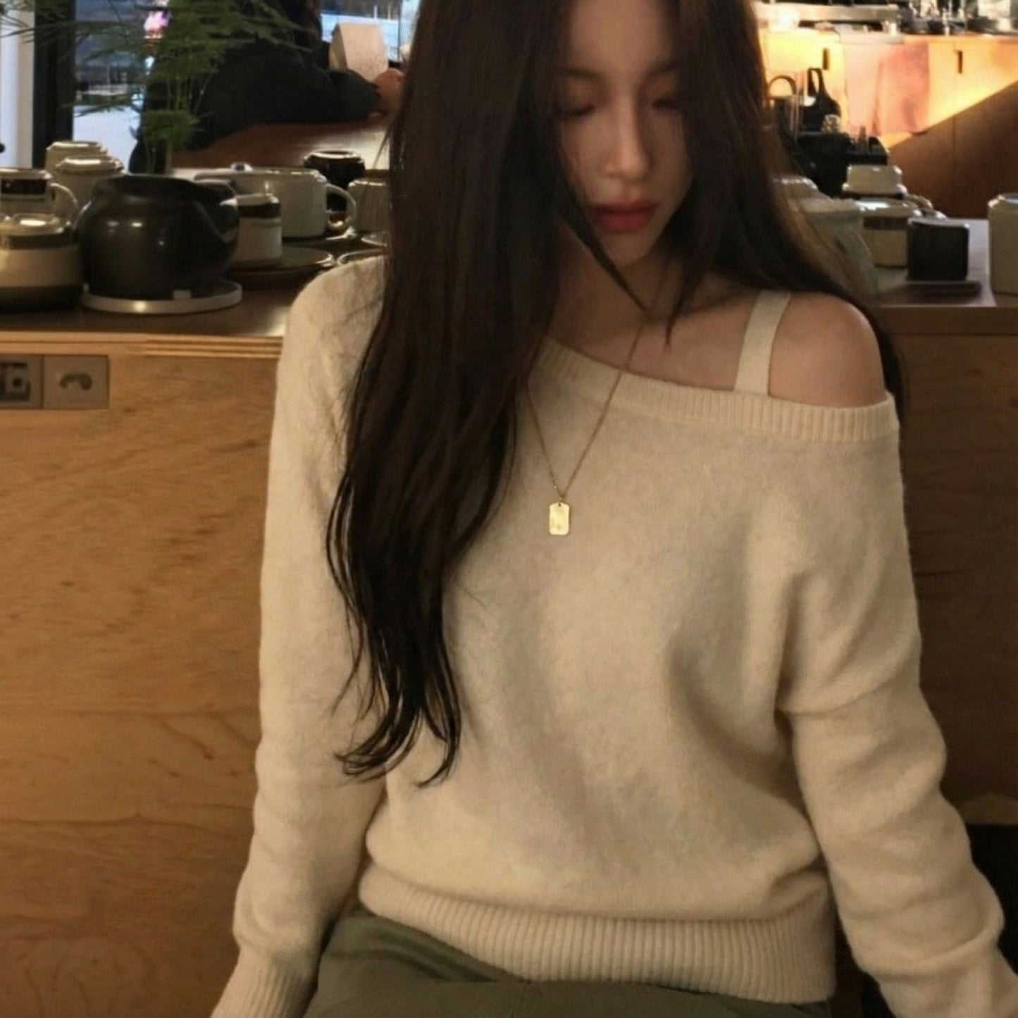 Single-Strap Off-Shoulder Knit Top – Women One Size