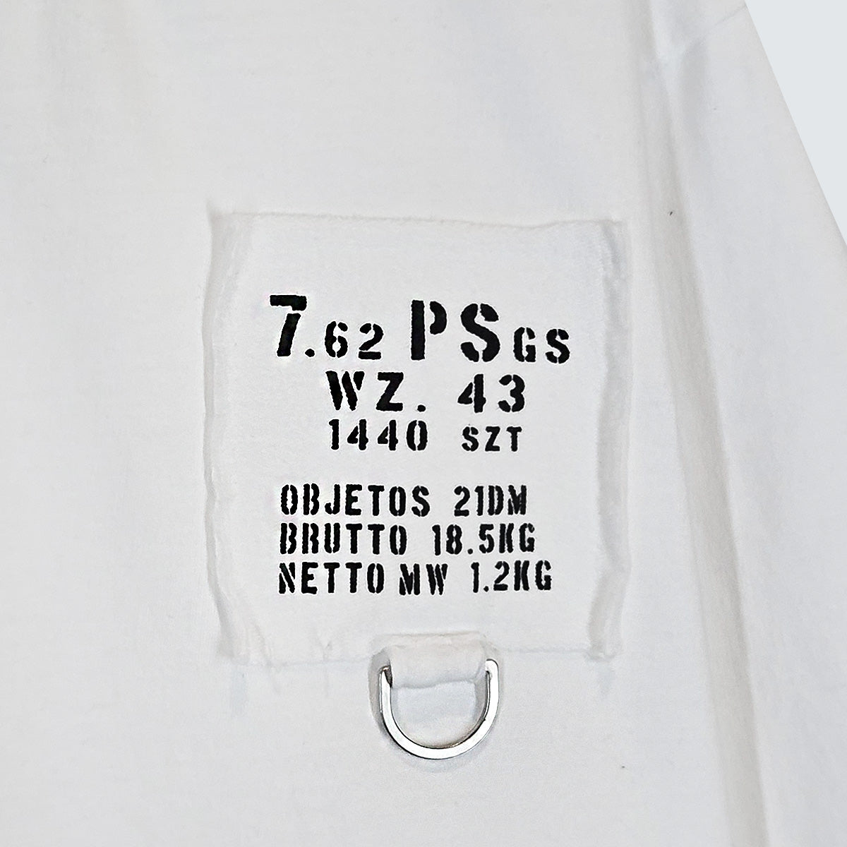 Minimal Patch Ring 7/10 Sleeve Top - Women One Size