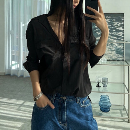 Lip Shape Pocket Soft Flow Blouse – Women One Size