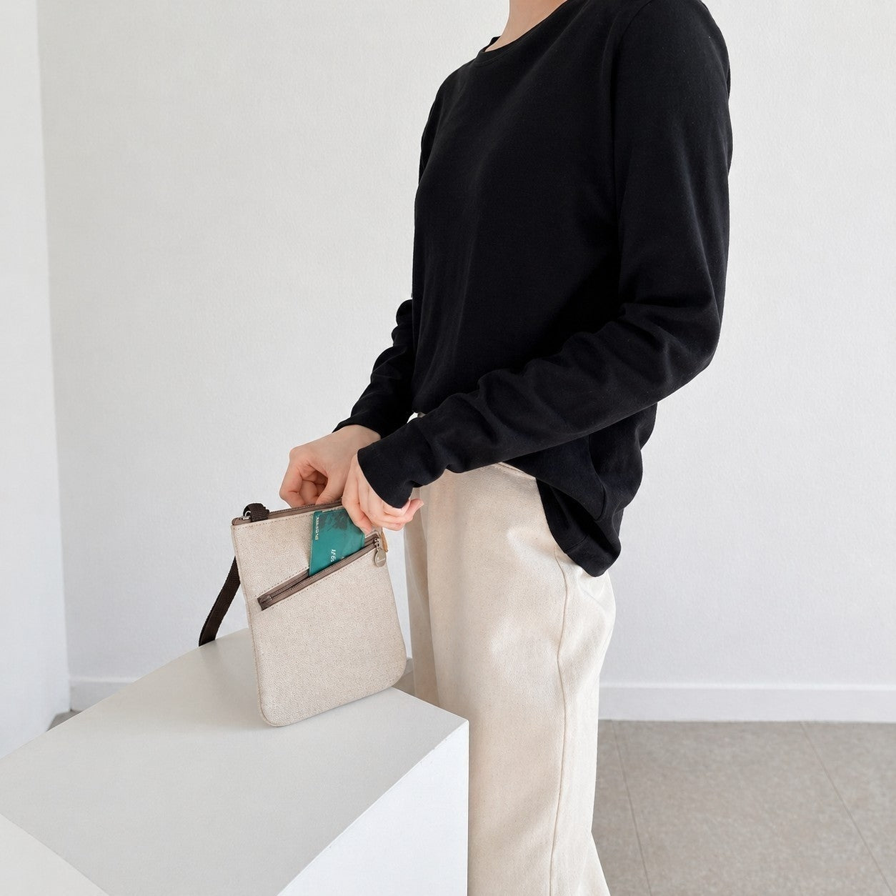 Lily Embroidery Phone Bag – Handmade Floral Crossbody