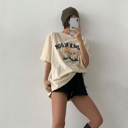Vintage Flower Bloom Slub Graphic T-Shirt - Women One Size