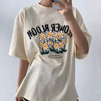 Vintage Flower Bloom Slub Graphic T-Shirt - Women One Size