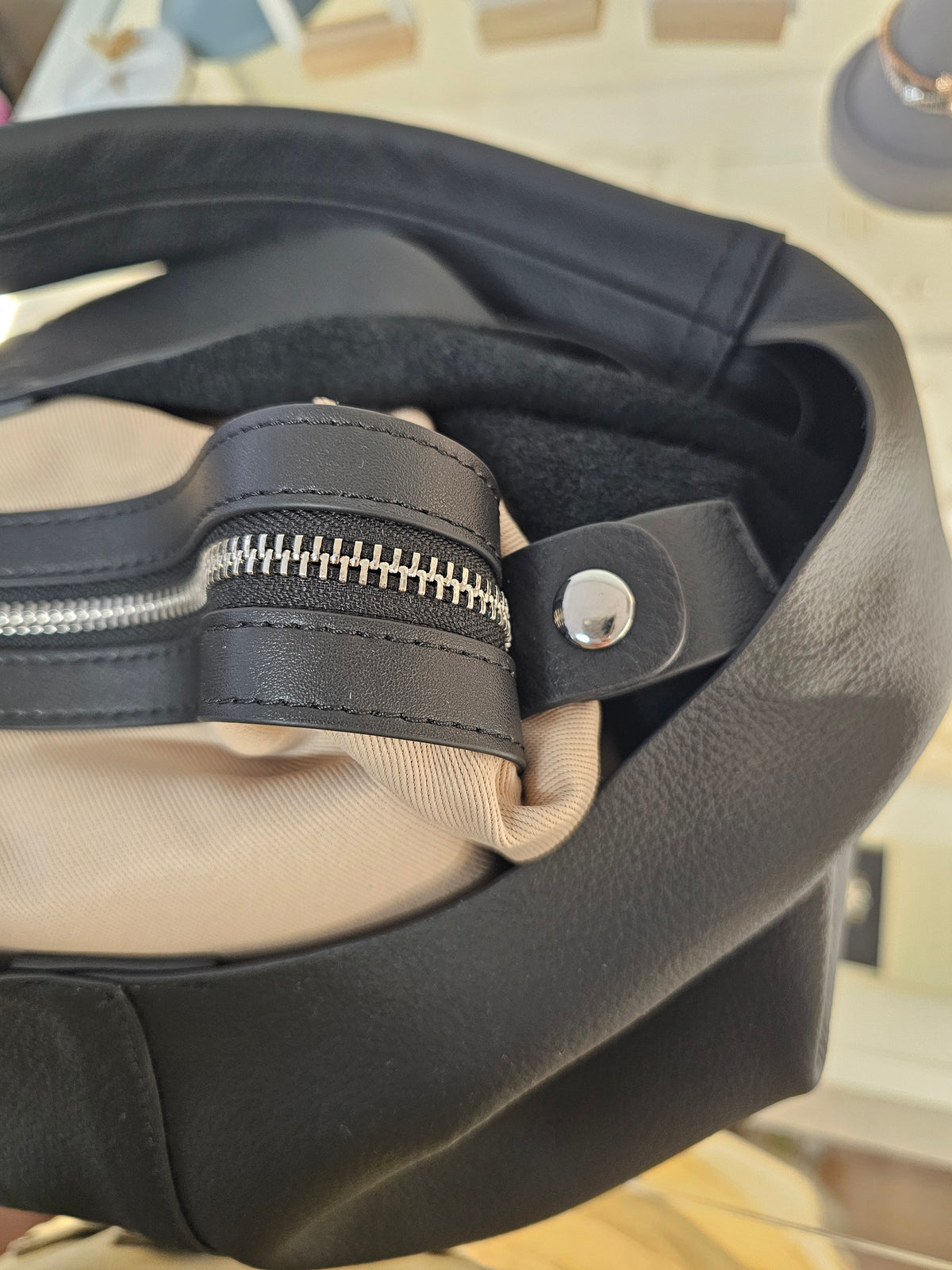 VERA LEATHER HOBO BAG