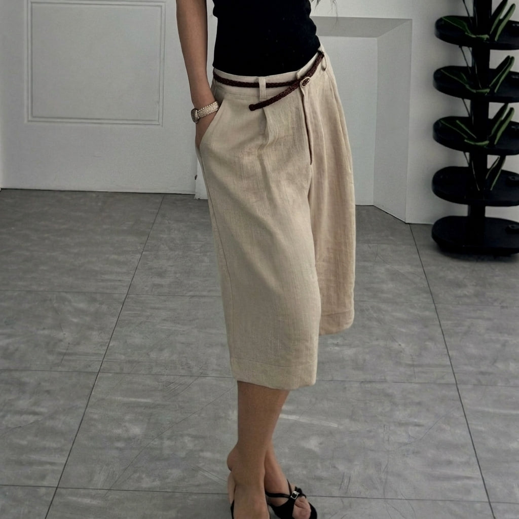 Relaxed Fit Linen Bermuda Shorts – Women One Size