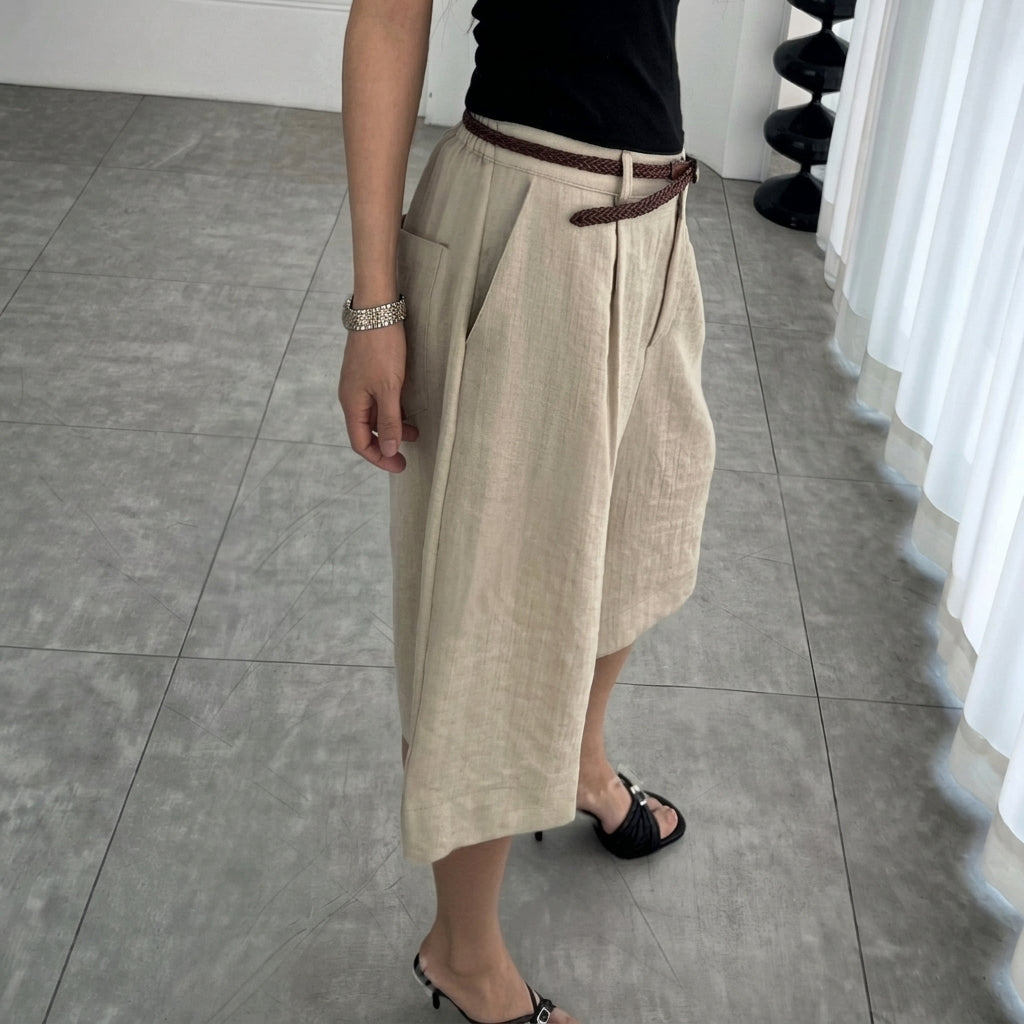 Relaxed Fit Linen Bermuda Shorts – Women One Size