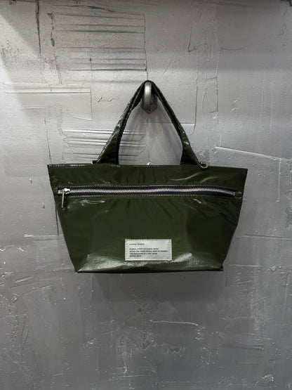 CRINKLE GLOSS 2-WAY TOTE BAG