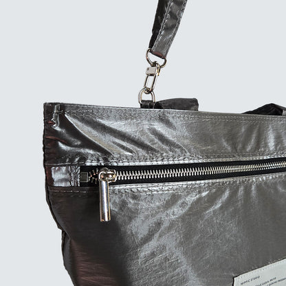 CRINKLE GLOSS 2-WAY TOTE BAG