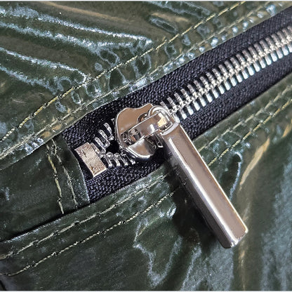 CRINKLE GLOSS 2-WAY TOTE BAG