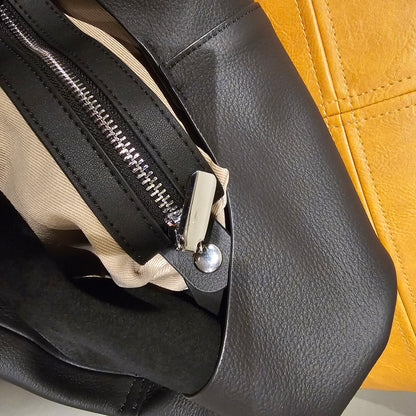 VERA LEATHER HOBO BAG