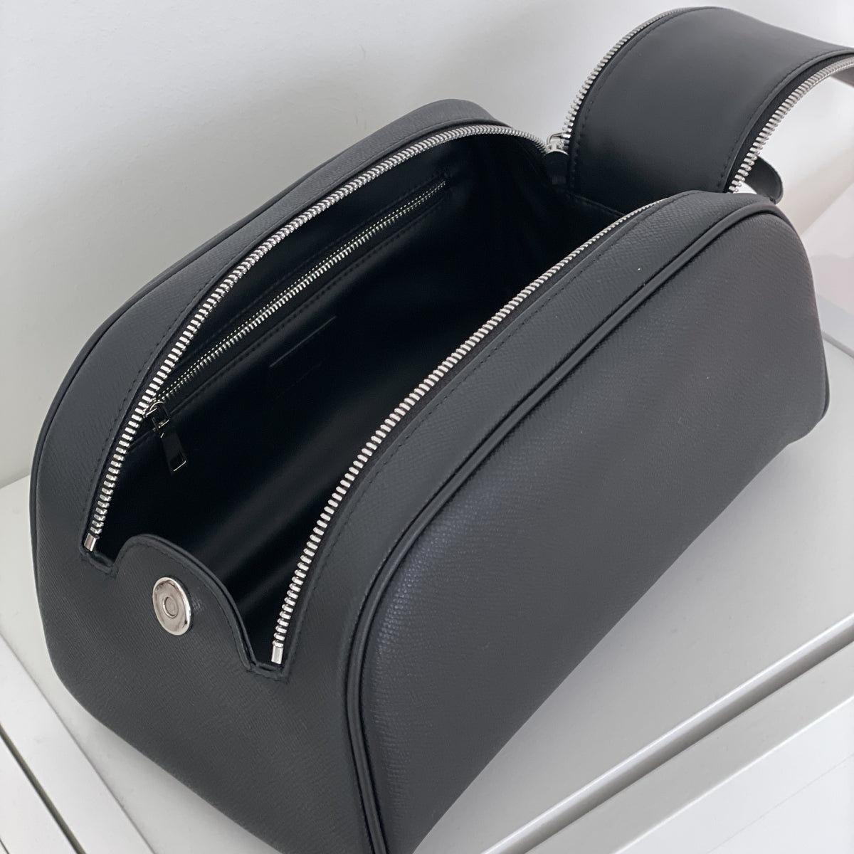 Double Zip Cowhide Leather Travel & Golf Clutch Bag