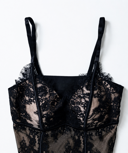 BLANC Lace Top with Built-In Bra Cup Adjustable Strap Stretch Lace Cami - Women One Size