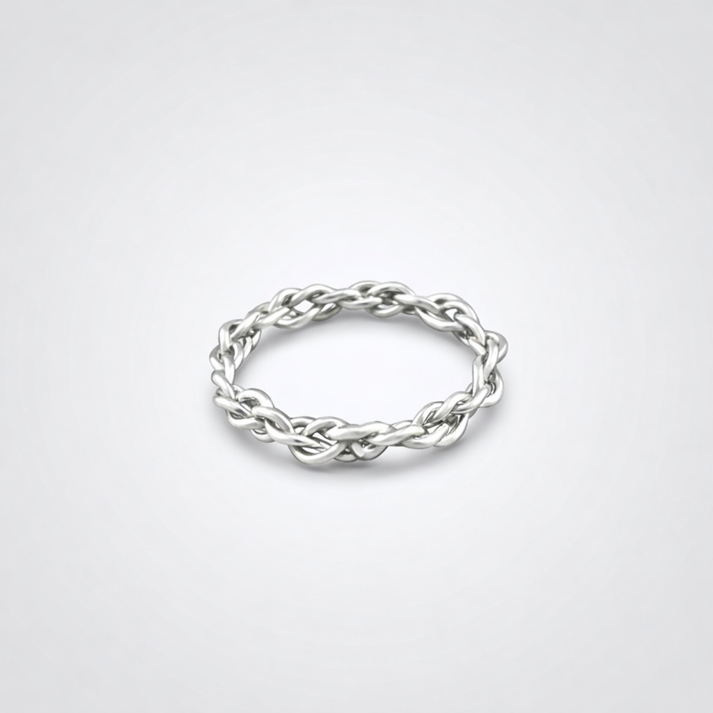 Fluid Twisted Chain Ring in Silver