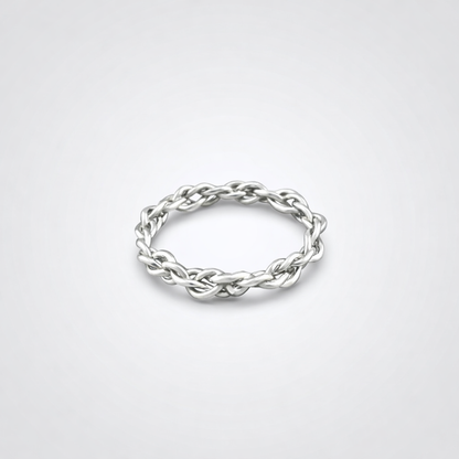 Fluid Twisted Chain Ring in Silver