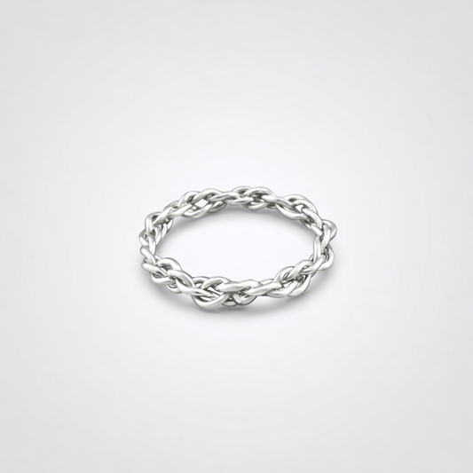 Fluid Twisted Chain Ring in Silver