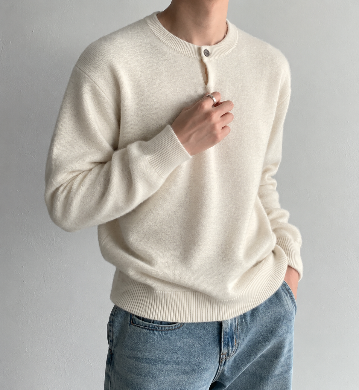 ELIO One-Button Textured Knit  - Men  (Unisex)