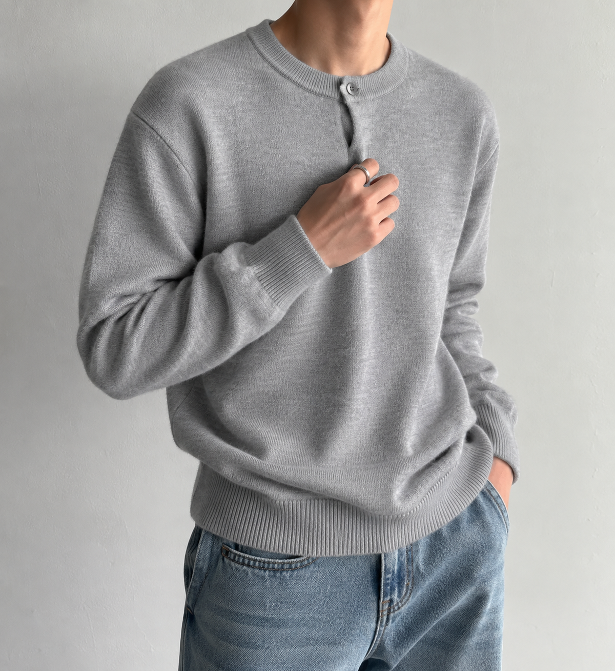 ELIO One-Button Textured Knit  - Men  (Unisex)