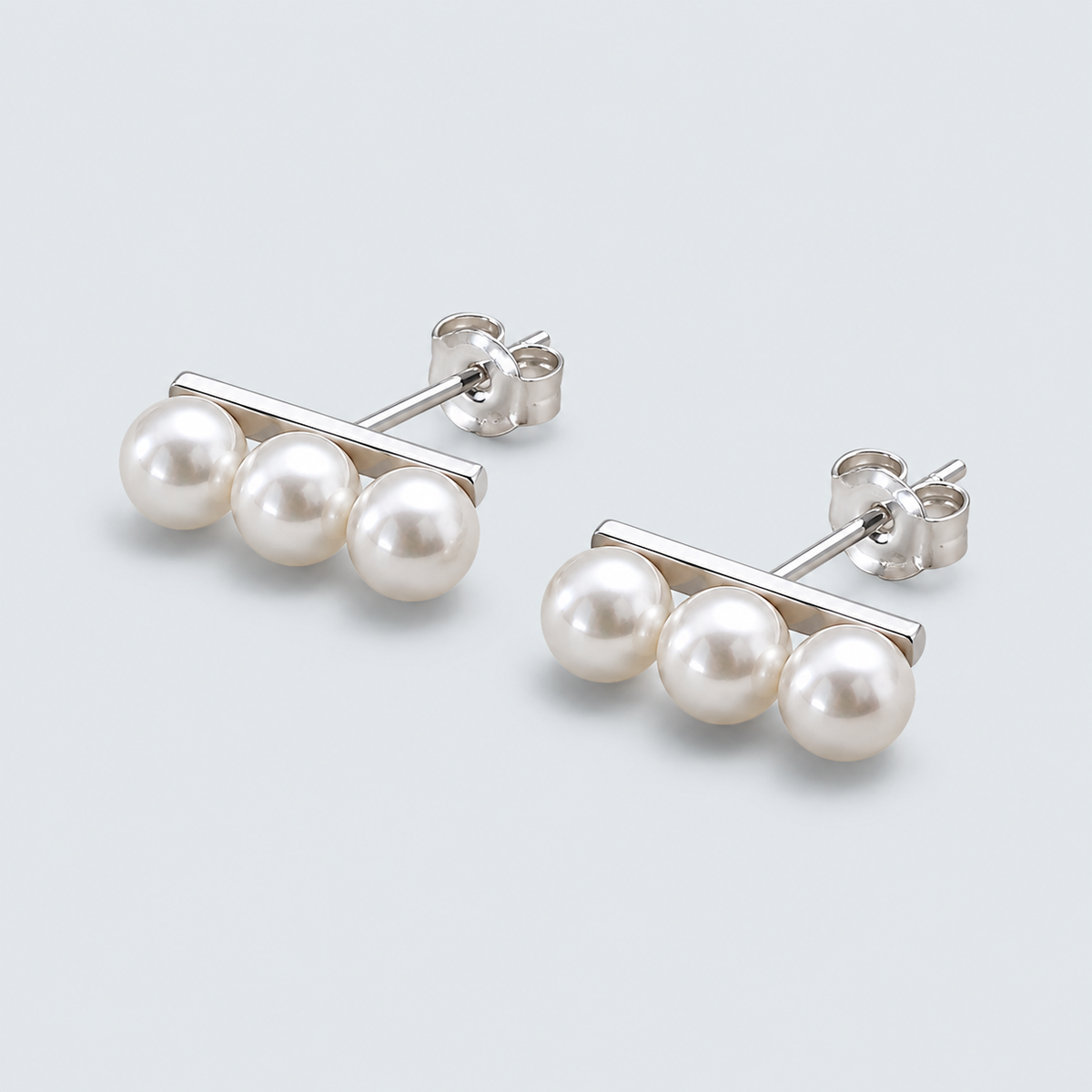 Lumière Trio Pearl Silver Post Earrings
