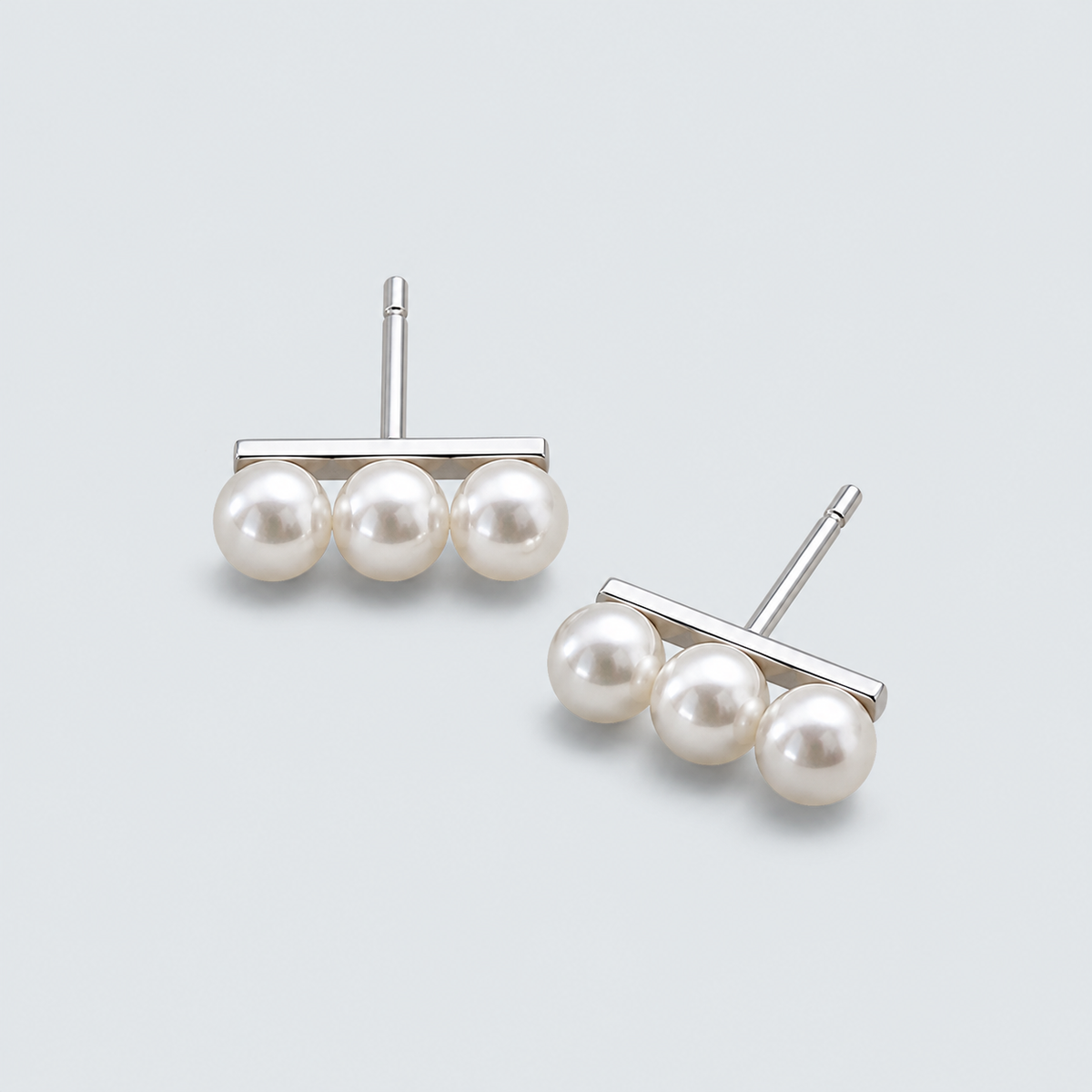 Lumière Trio Pearl Silver Post Earrings