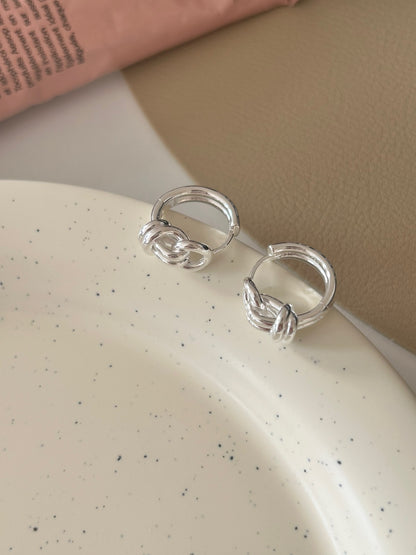 Interlocked Loop Sculpture Earrings in Polished Sterling Silver