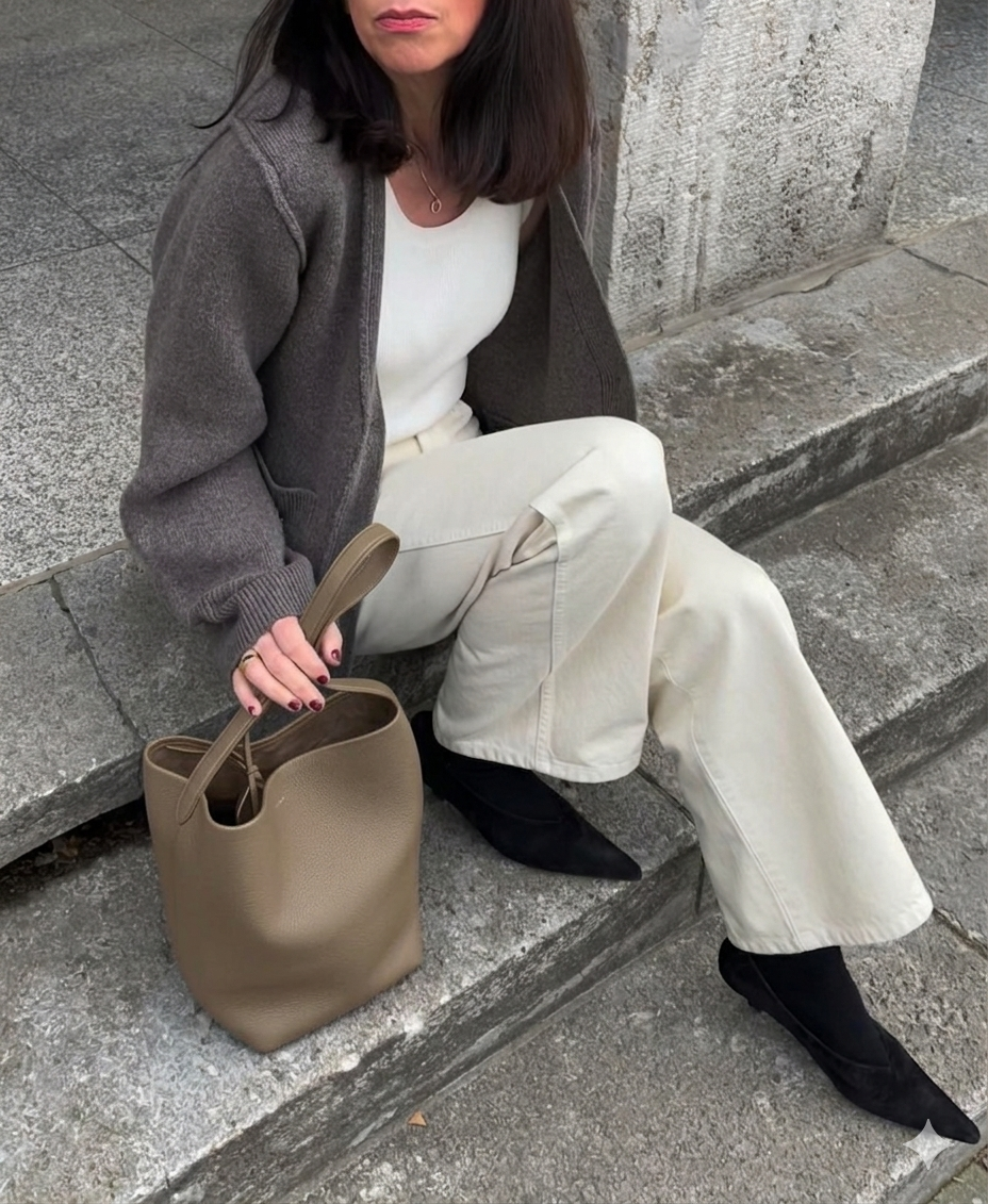 Medium Norr Leather Bucket Tote Bag