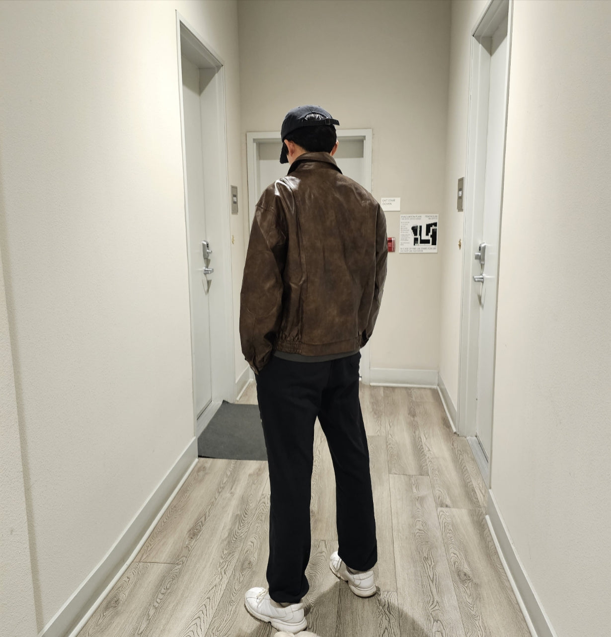 Urban Ease Faux Leather Jacket / Unisex - Brown