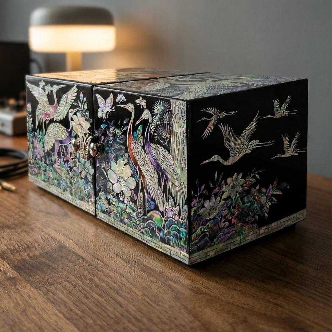 JAGAE (Korean Mother of Pearl) Jewelry Box – Classic Black Crane & Butterfly Design