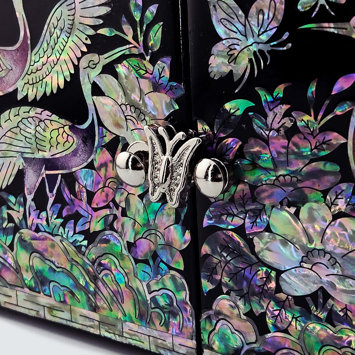JAGAE (Korean Mother of Pearl) Jewelry Box – Classic Black Crane & Butterfly Design