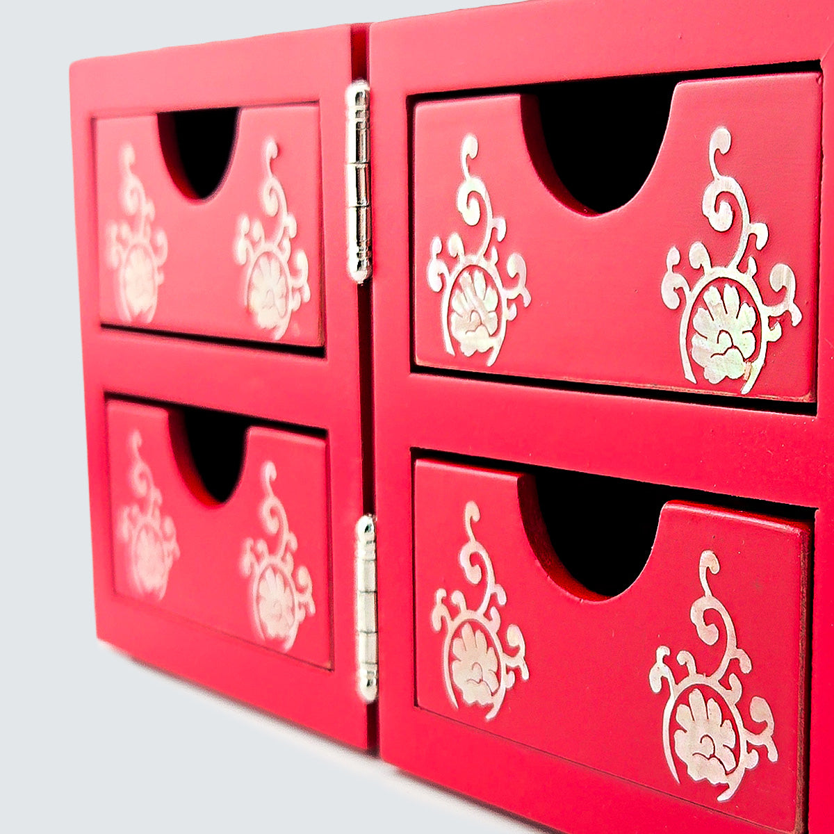 JAGAE (Korean Mother of Pearl) Jewelry Box – Red Sambe Wood & Butterfly Inlay