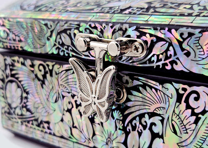 Jagae Mother-of-Pearl Premium Treasure Box – Black