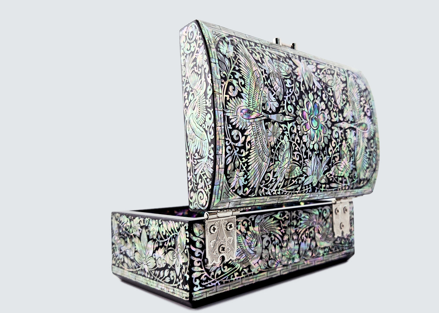 Jagae Mother-of-Pearl Premium Treasure Box – Black