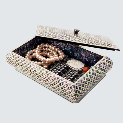 Jagae Mother-of-Pearl Layered Pattern Jewelry Box – Pearl Grey