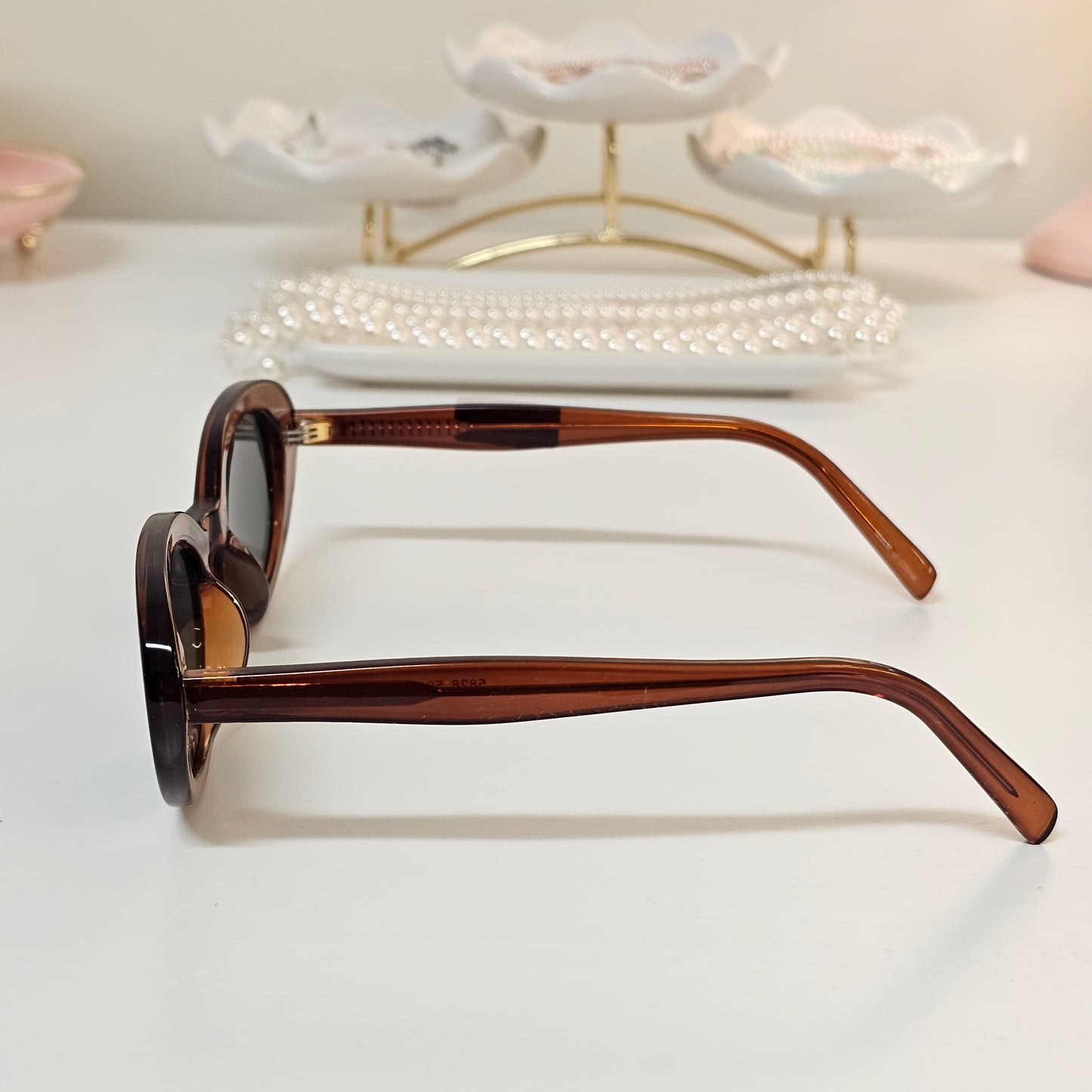 Retro Slim Oval Sunglasses