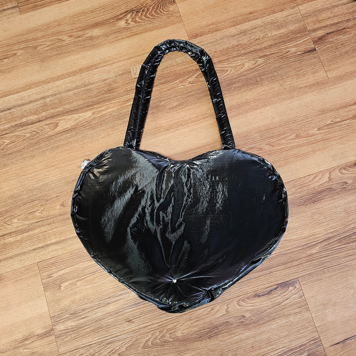 HEART PUFFER SHOULDER BAG - Black, Silver