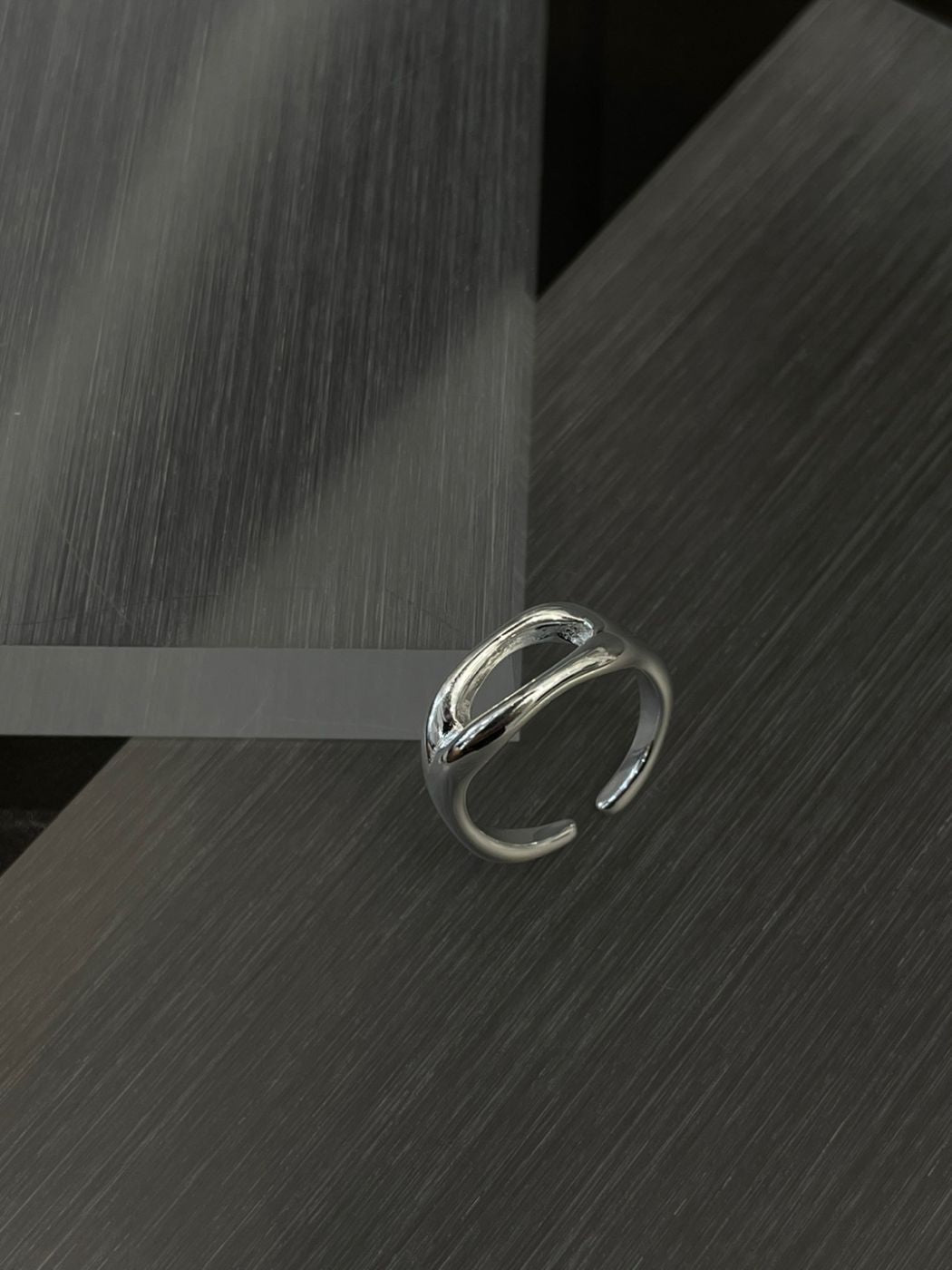 Pinky Flow Curve Open Ring