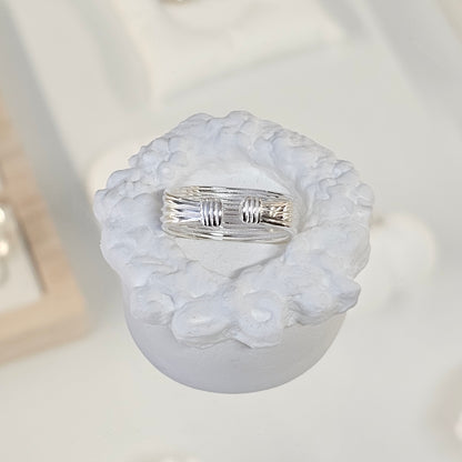 ÉLAN Layered Silver Ring