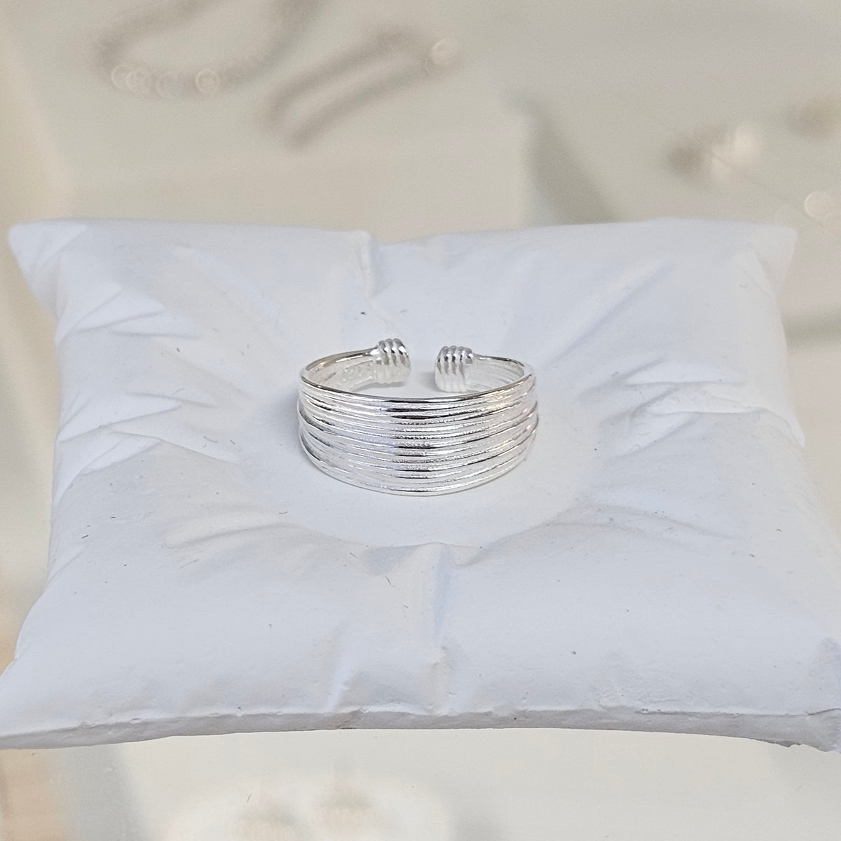 ÉLAN Layered Silver Ring
