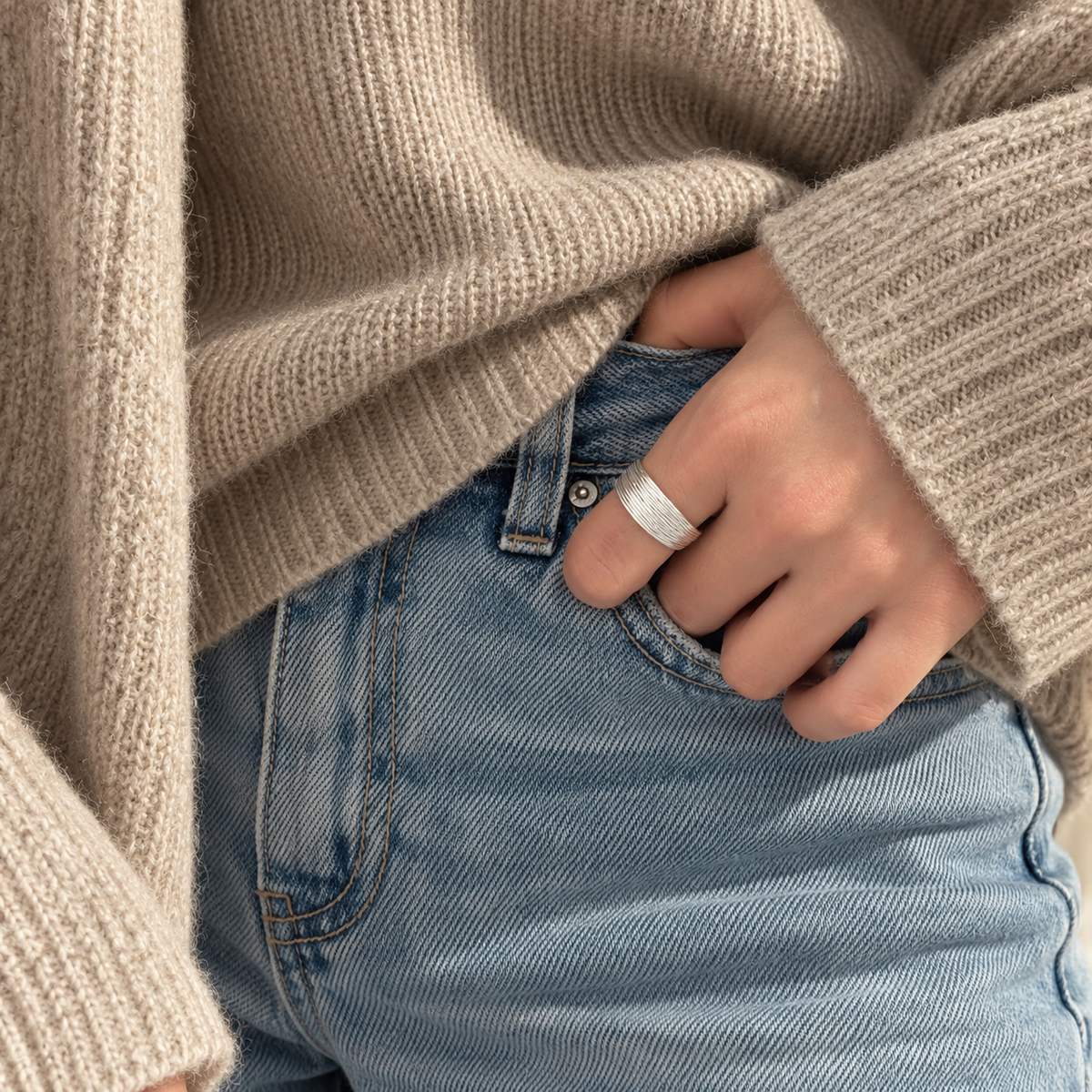 ÉLAN Layered Silver Ring