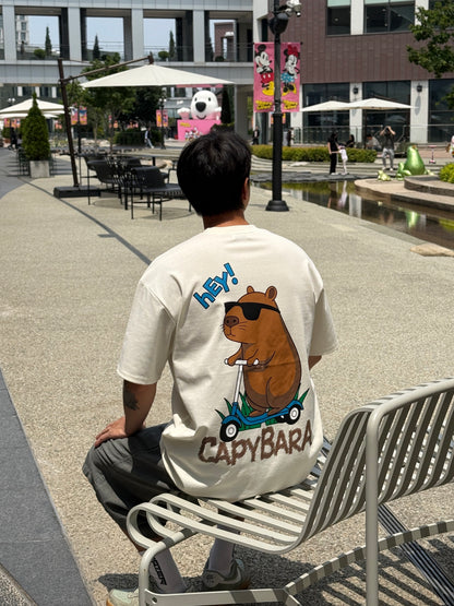 [HEY CAPYBARA] Graphic T-Shirt (UNISEX / WOMEN – OVERFIT)