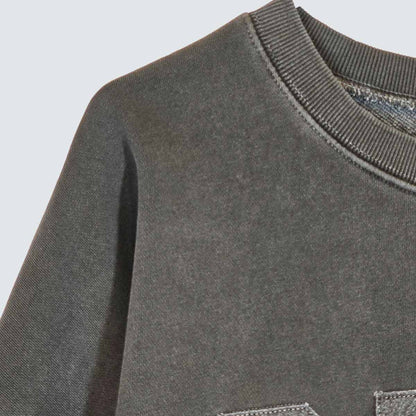 DIVE 82 Pigment Embroidered Sweatshirt (UNISEX / WOMEN – OVERFIT)