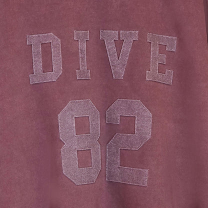 DIVE 82 Pigment Embroidered Sweatshirt (UNISEX / WOMEN – OVERFIT)