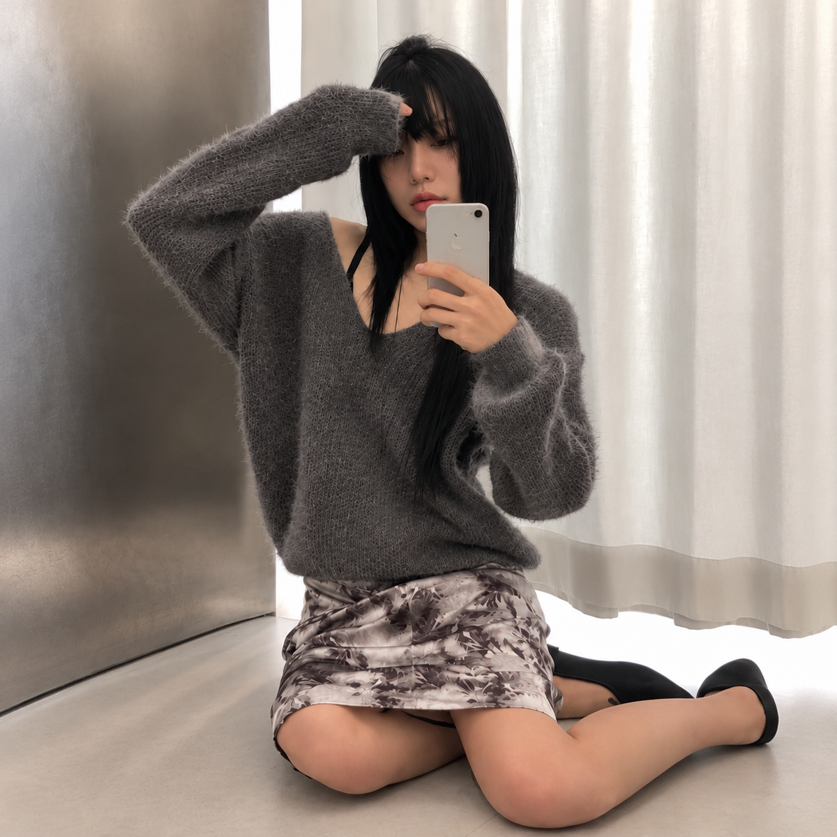 Pine Needle V-Neck Knit Sweater - Women One Size