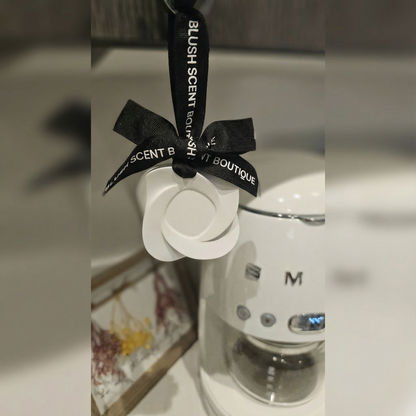 CAMELIA Bay Car Diffuser Ornament