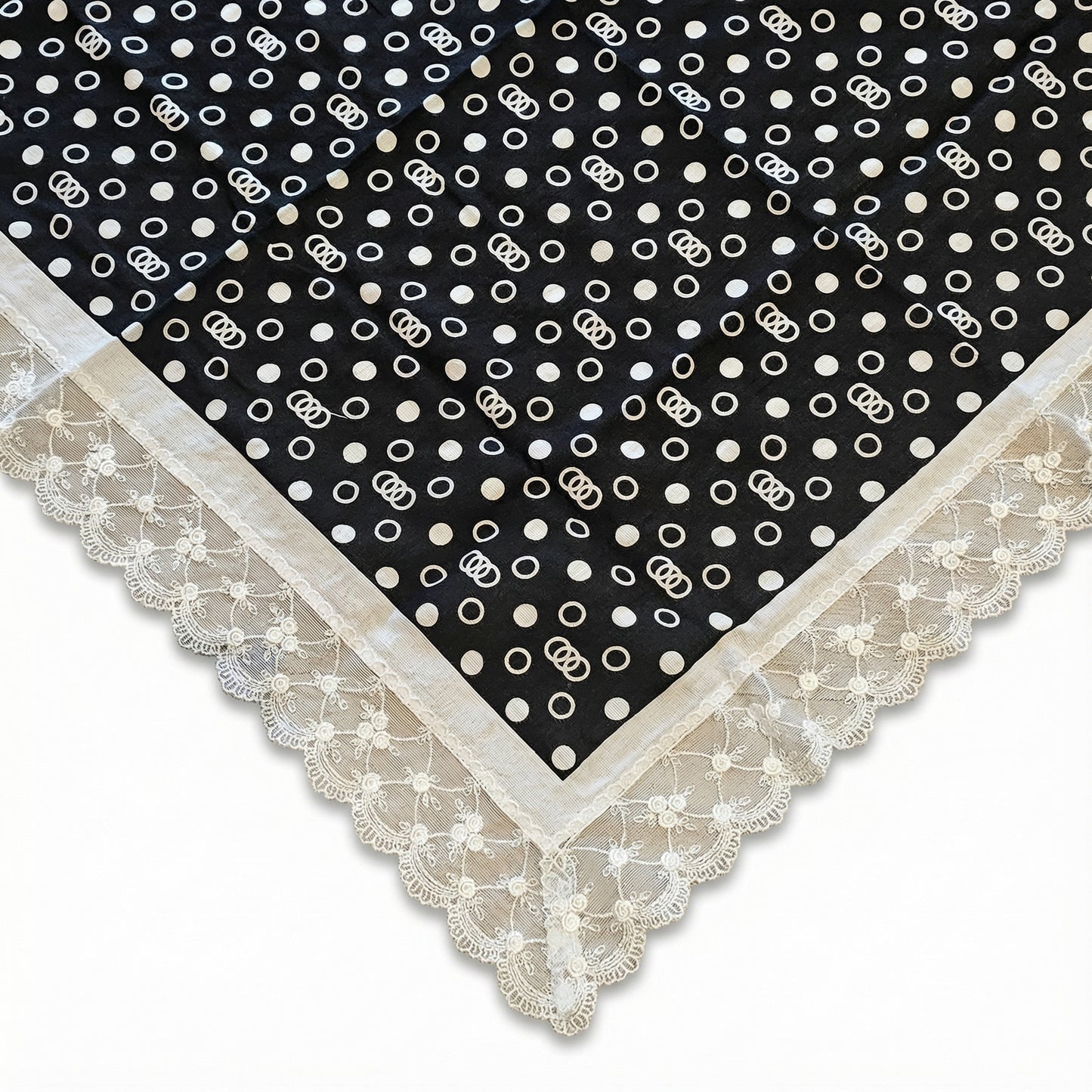 Dot Print Etiquette Handkerchief Apron  -   Black  ,  White