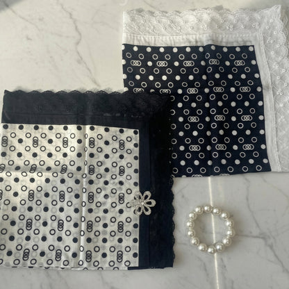 Dot Print Etiquette Handkerchief Apron  -   Black  ,  White