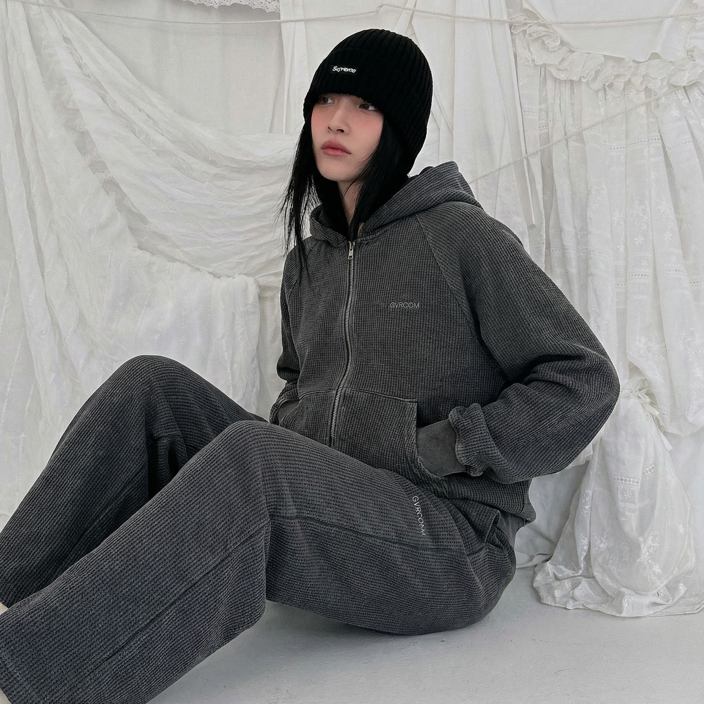 Women’s Fleece-Lined Zip-Up Setwear – Charcoal