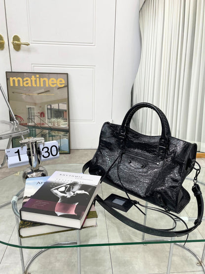 Atelier Ligne Tote Bag – Medium