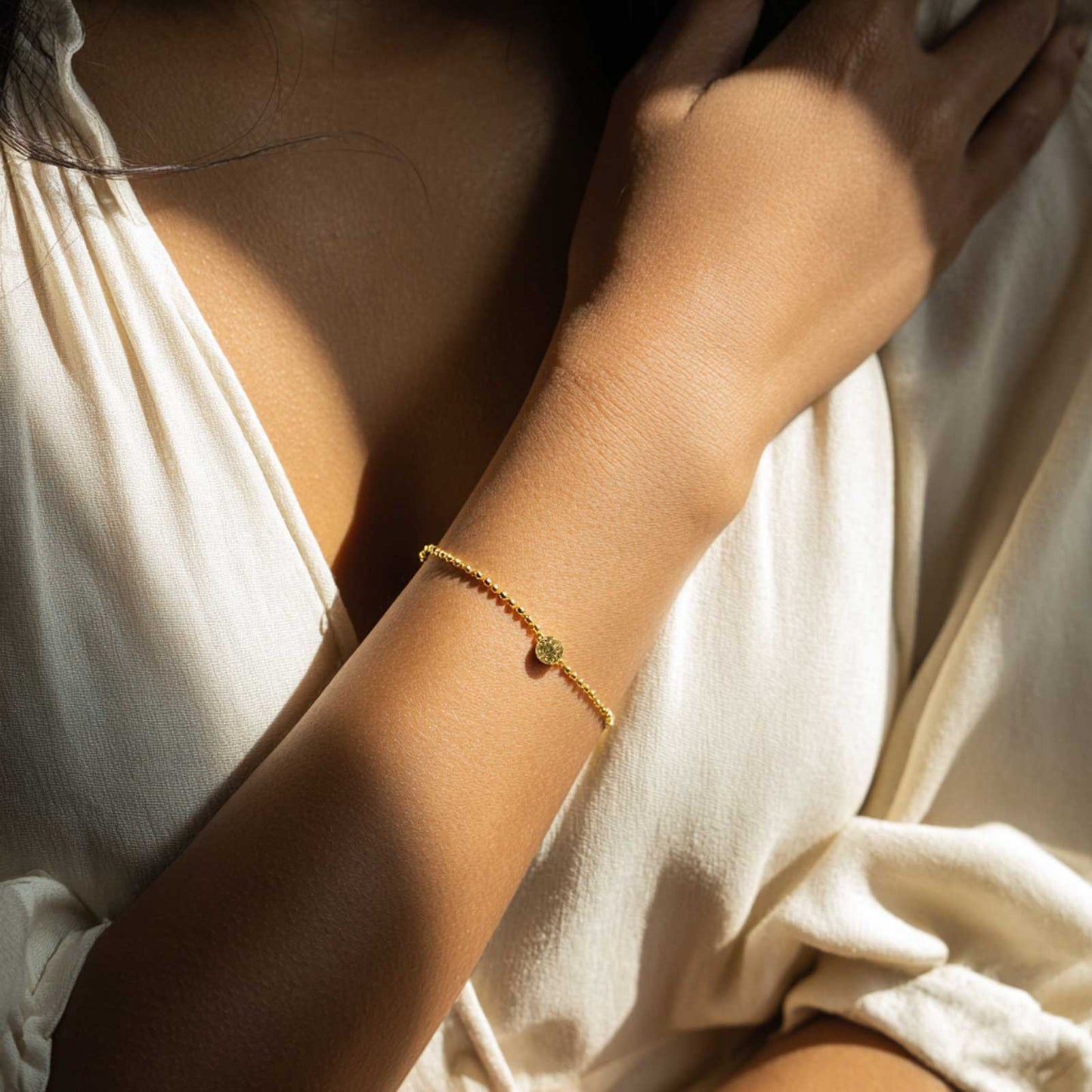 Elastic Silver Beaded Sparkle Ball Bracelet