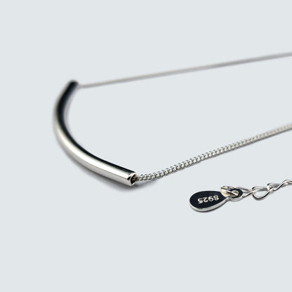 Curved Line Silver Necklace